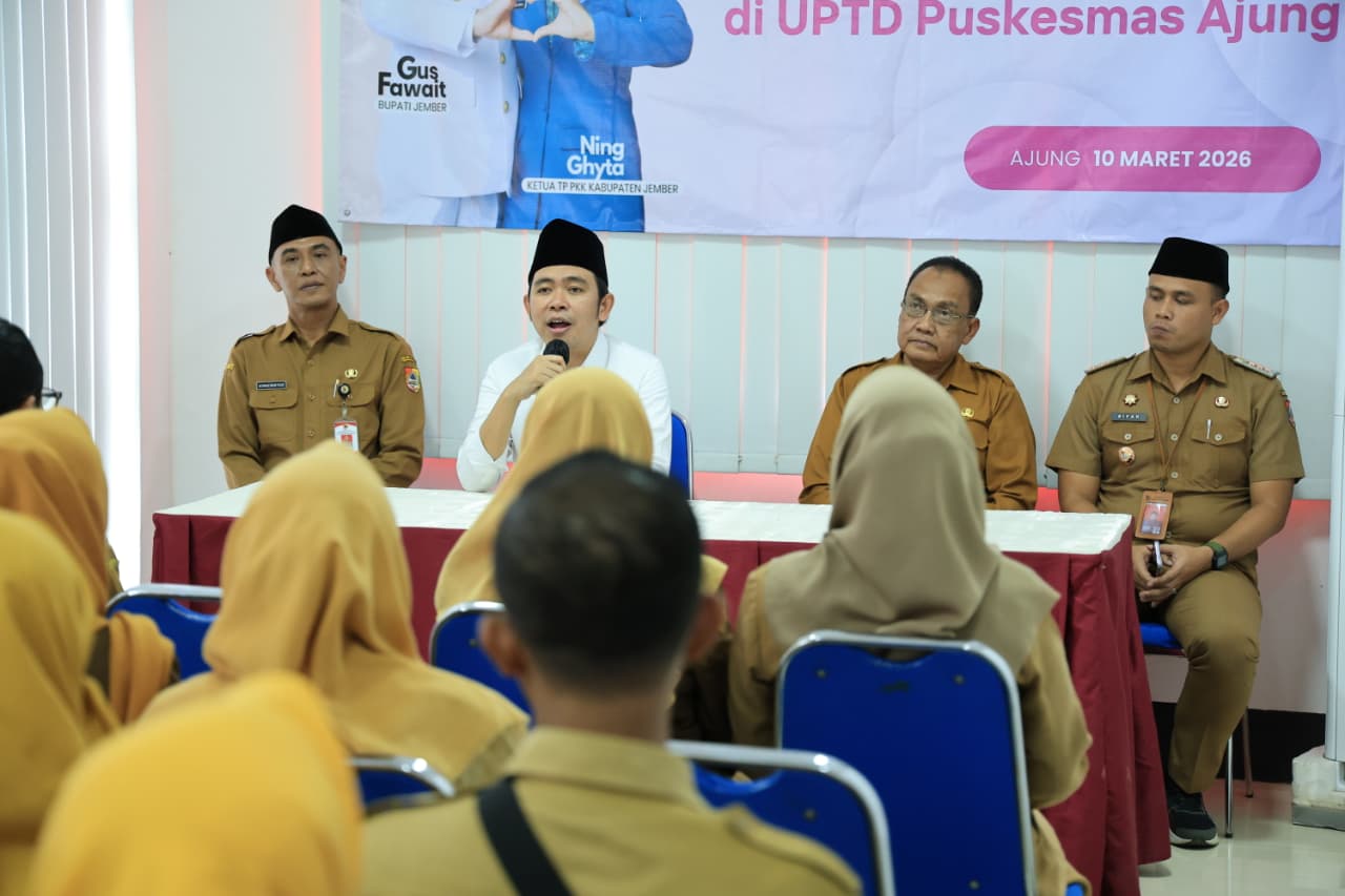 Pastikan Keselamatan Wisatawan saat Lebaran Gus Fawait Instruksikan Puskesmas dan Ambulans Siaga di Titik Keramaian