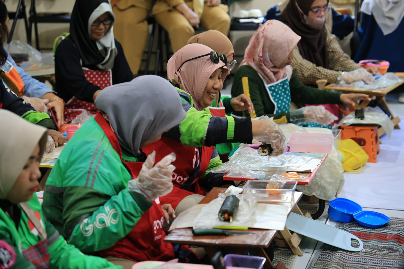 Maksimalkan Program Prioritas Cinta Kelompok Rentan Dinsos PPPA Jember Bekali Puluhan Perempuan Keterampilan Kuliner Lintas Negara