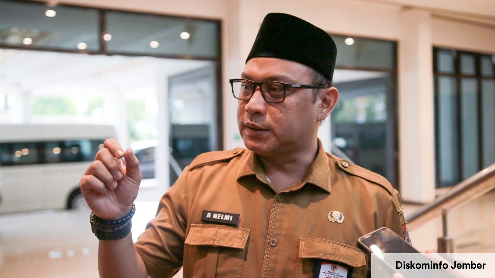 Pemkab Jember Respons Keluhan Macet di Puger Uji Coba Akses Kendaraan Berat Jadi 20 Jam