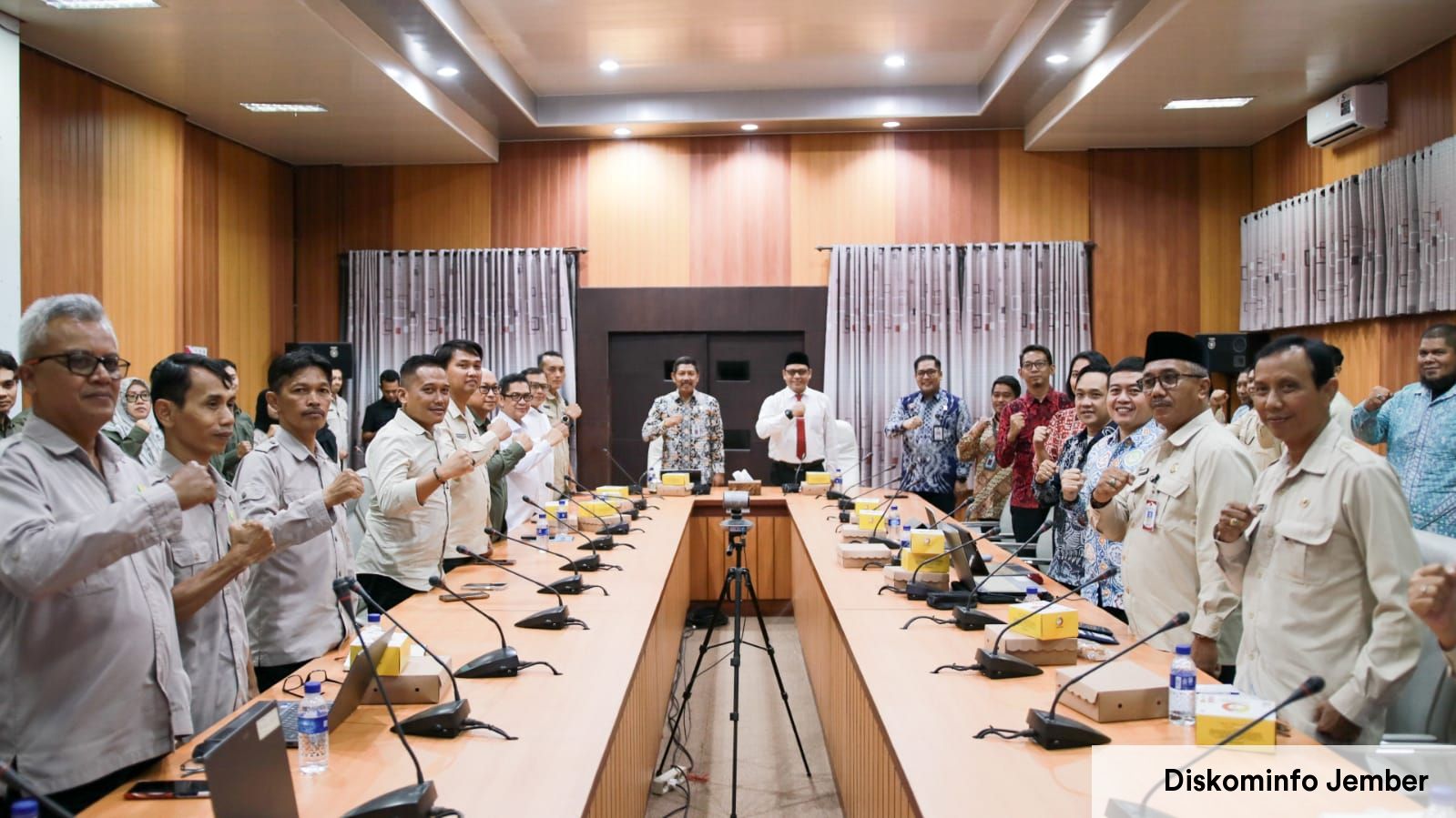 Perkuat Kualitas Perda Kanwil Kemenkumham Jatim Kawal Penyusunan Regulasi di Jember