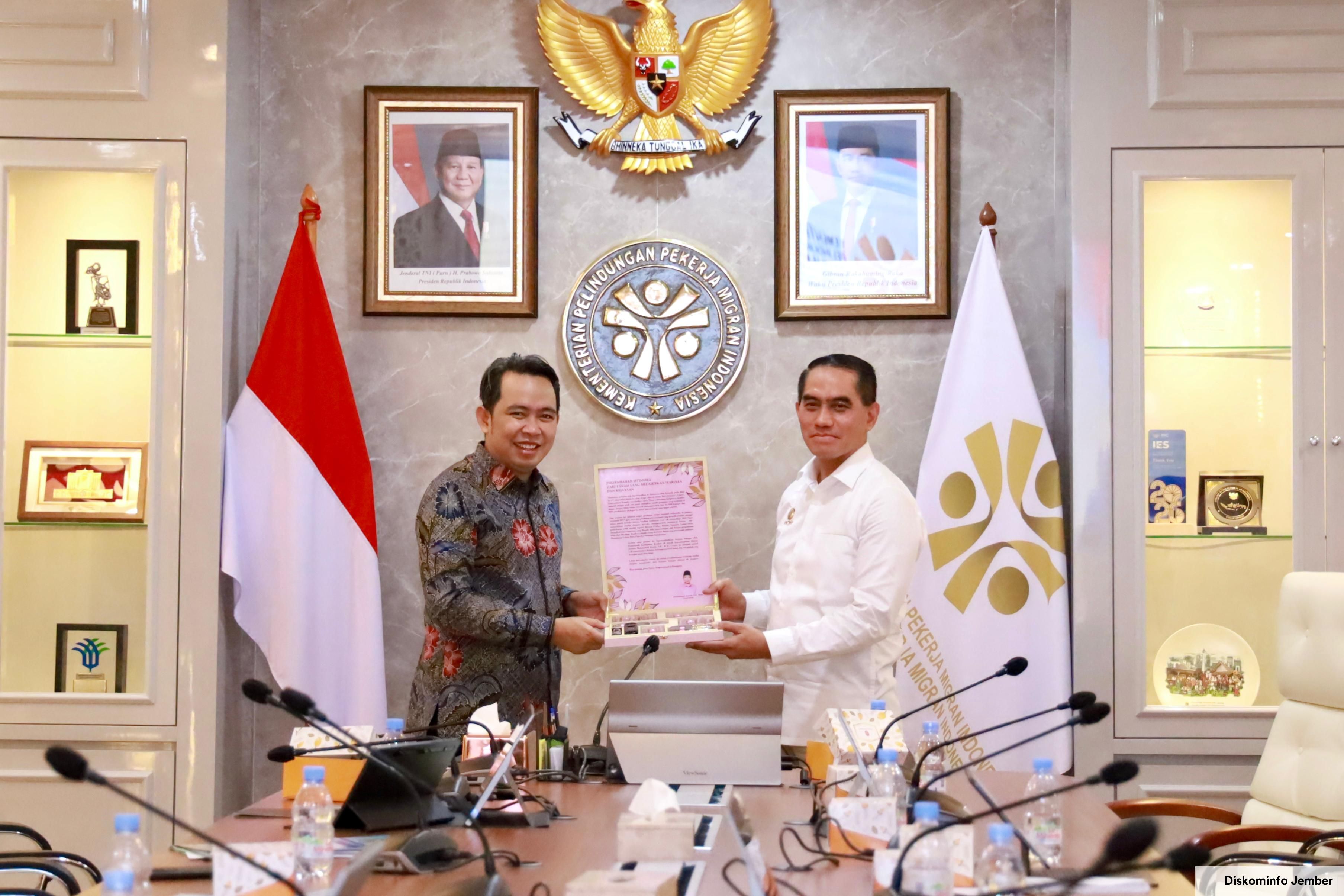 Perkuat Perlindungan PMI Bupati Gus Fawait Sowan ke Kementerian Pelindungan Pekerja Migran Indonesia KP2MI di Jakarta