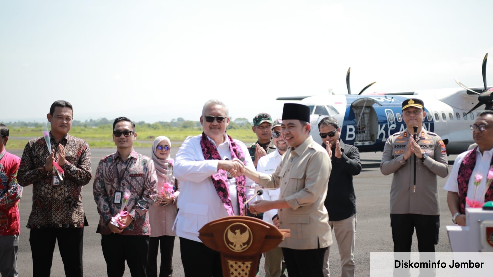 Bertepatan dengan Hari Lahir Pancasila ,Gus Fawait Launching Penerbangan Perdana Jember  Surabaya