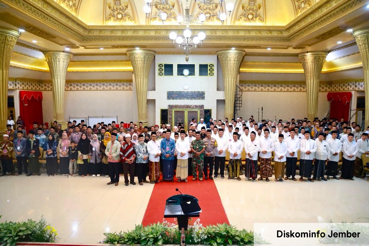 Perkuat Sinergi, Gus Fawait Kukuhkan Forum Komunikasi Ponpes dan Guru Ngaji demi Jember Baru yang Maju