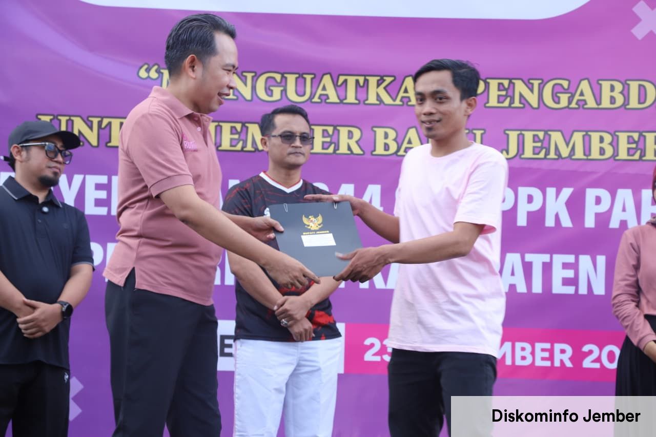 Pemkab Jember Jamin Kesejahteraan dan Status PPPK, Gus Fawait: Kami yang Pertama Memberi Kejelasan