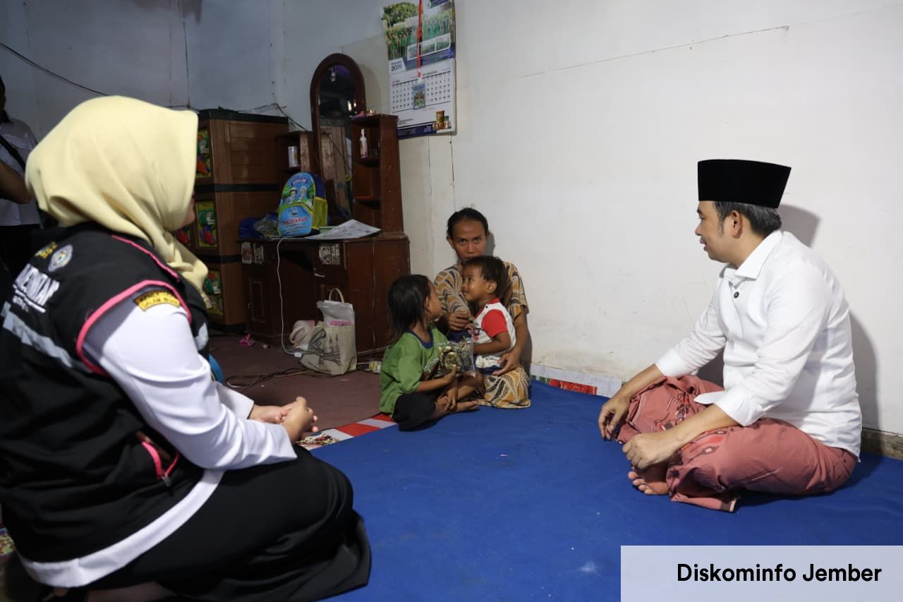 Wujudkan Asta Cita Presiden Prabowo, Gus Fawait Pimpin Langsung Pelayanan Homecare di Rowotamtu Rambipuji