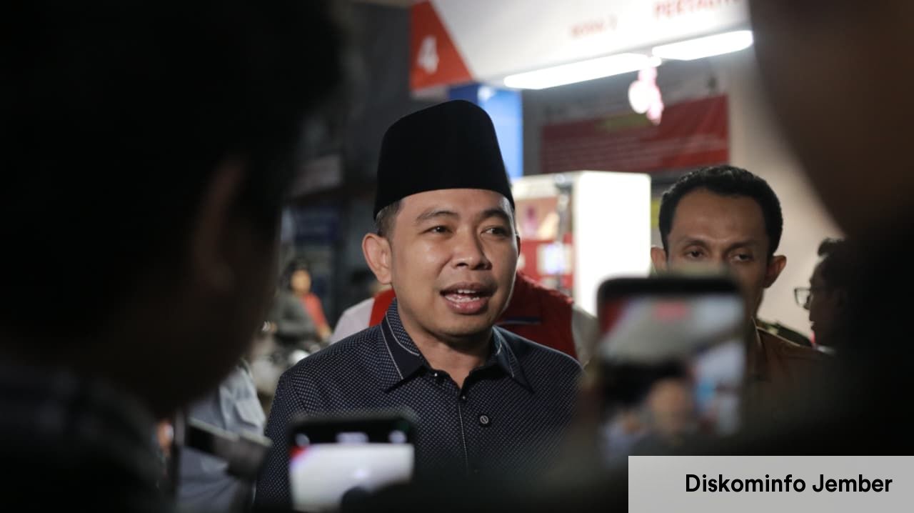 Atasi Kelangkaan BBM di Jember, Gus Fawait Siapkan Langkah Jangka Panjang dan Dorong Penambahan SPBU Baru