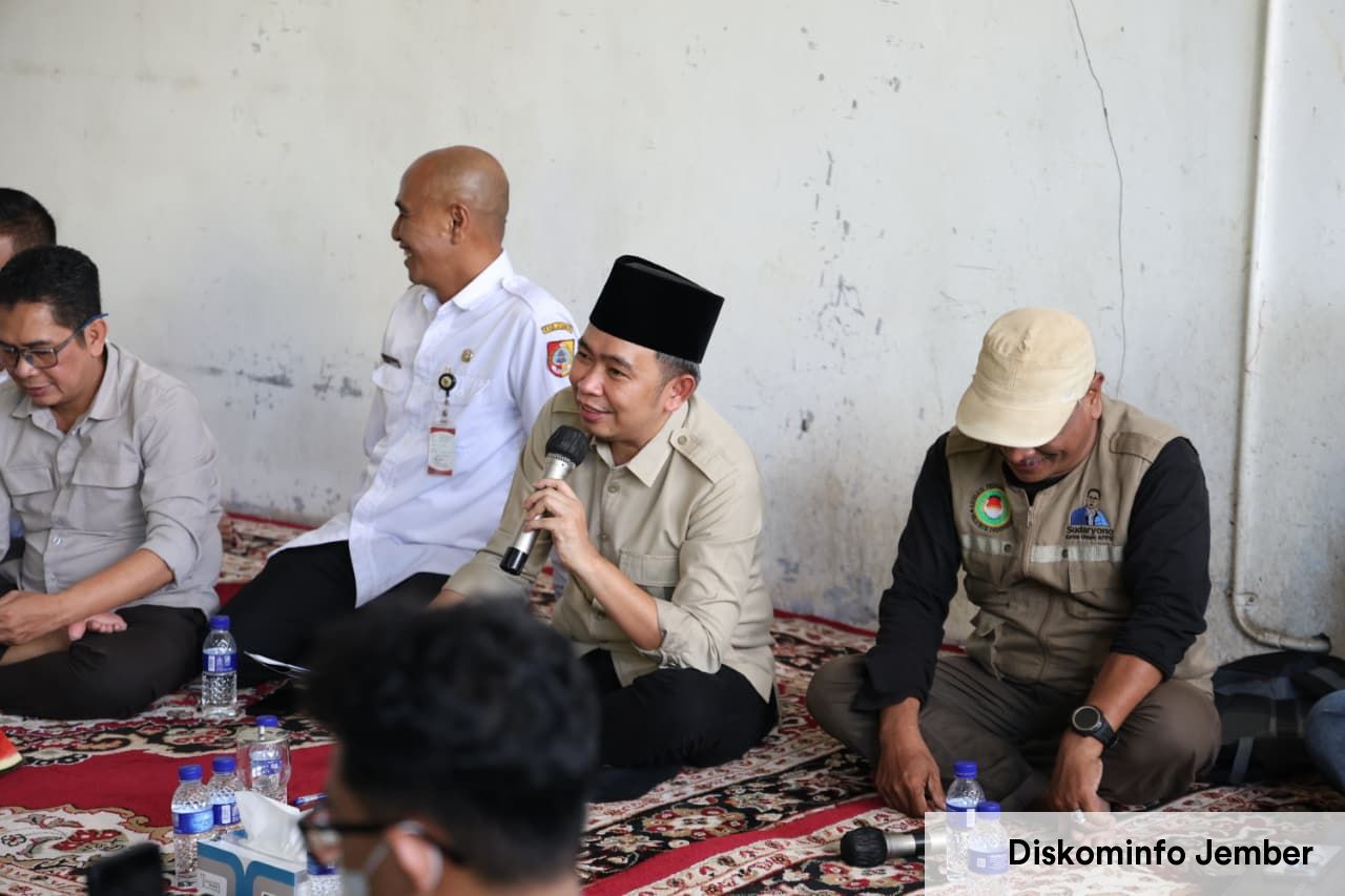 Minta Waktu Seminggu, Gus Fawait Bakal Optimalisasi Penggunaan Jalan sekitar Pasar Tanjung secara Humani