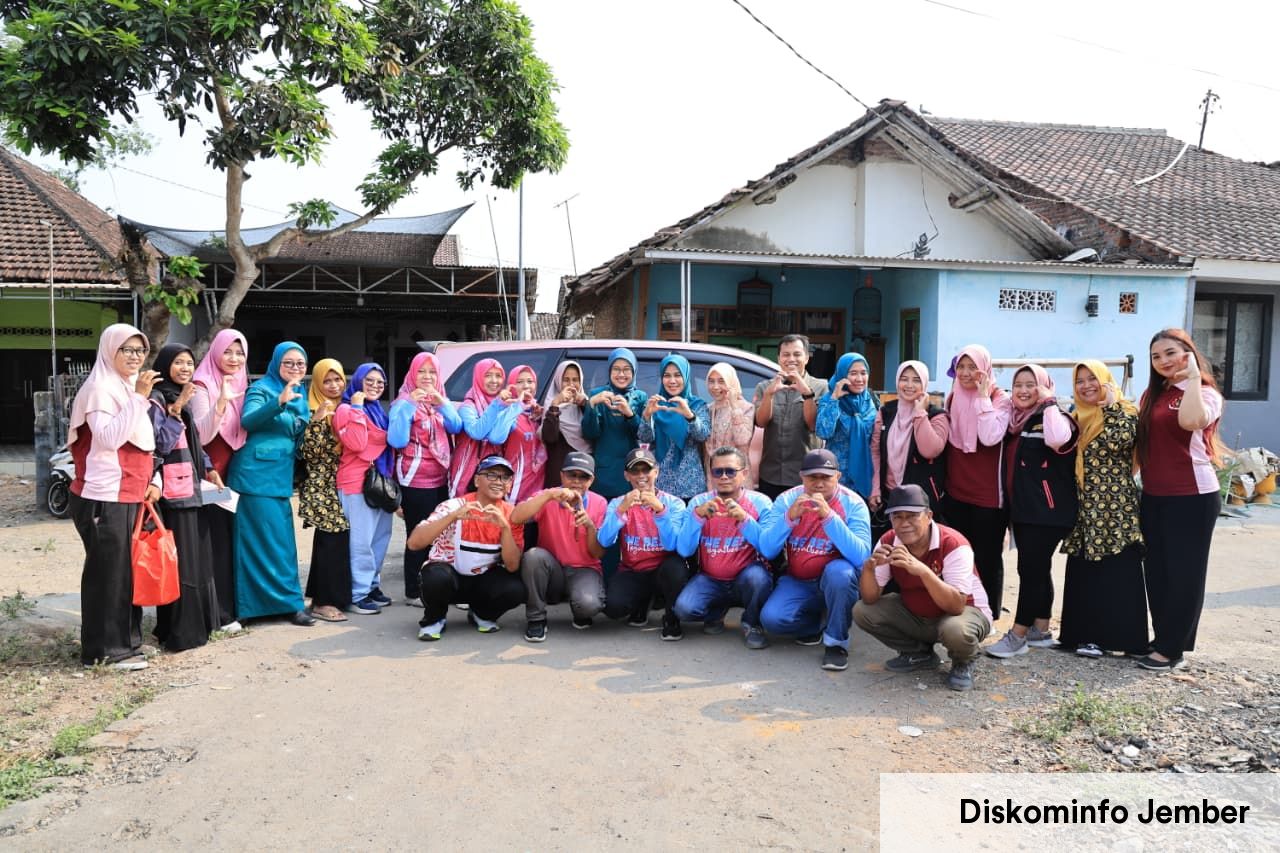 Lewat Program Homecare, Ning Ghyta Tinjau Langsung Warga Rentan dan Balita Stunting di Jember