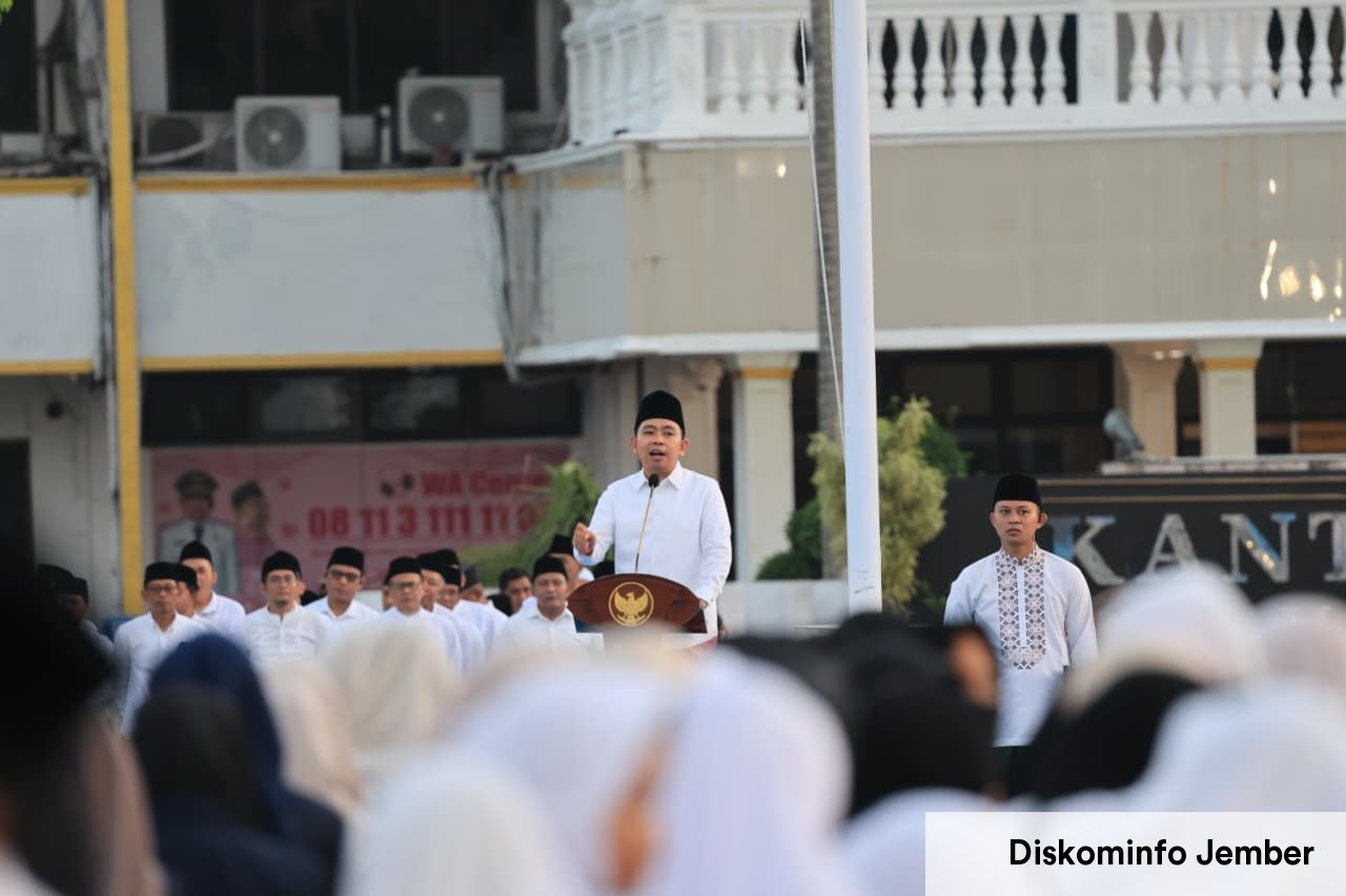 Pimpin Apel Hari Santri 2026, Gus Fawait Ungkap Dua Capaian Istimewa Kabupaten Jember
